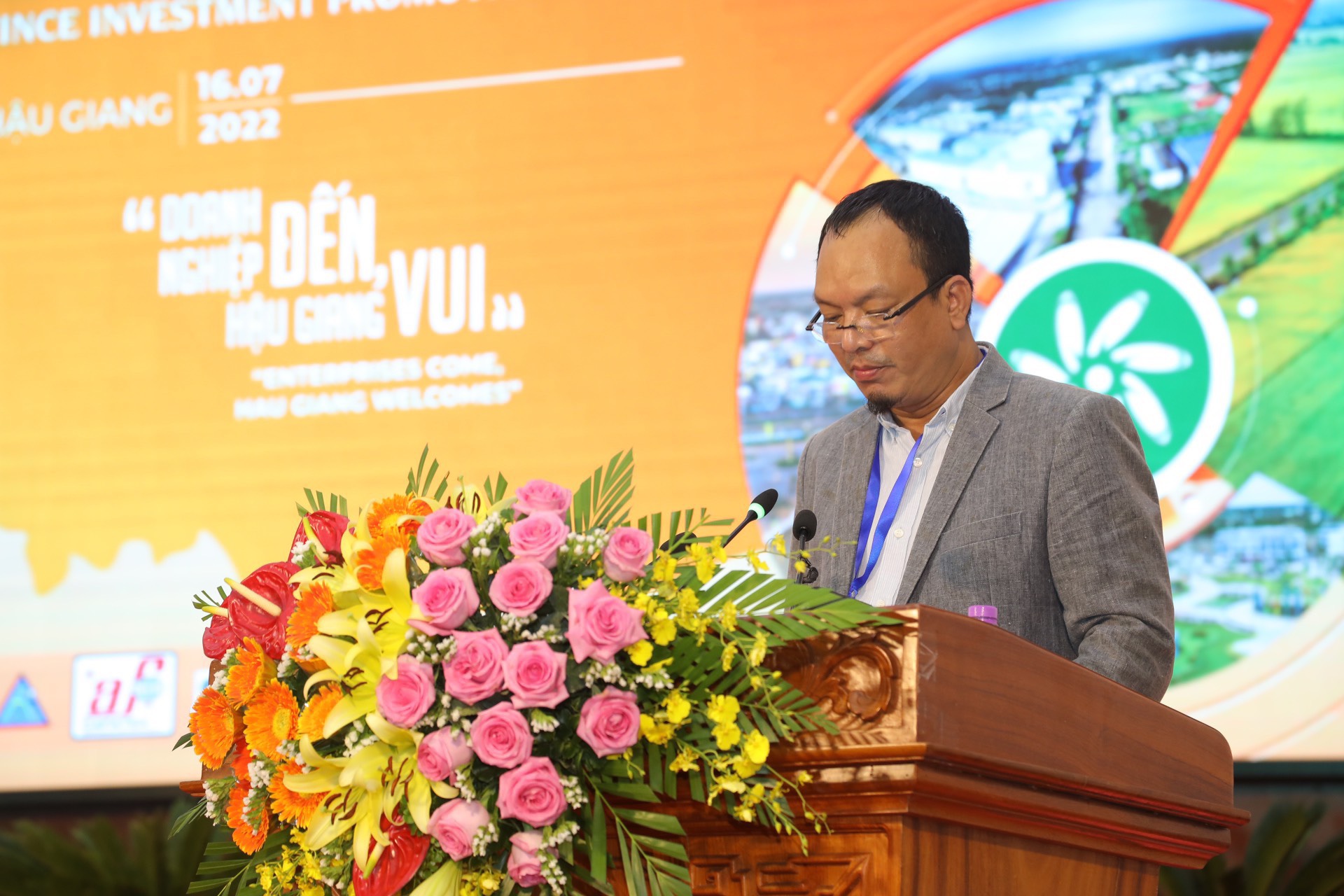 Mr Nguyen Thieu Nam - Deputy General Director of Masan Group speaks at the Investment Promotion Conference of Hau Giang province in 2022.