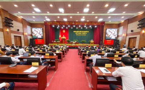 Hai Phong: The 16th City People's Council unanimously passed 27 resolutions in its sixth session