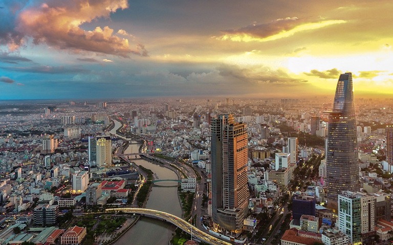 Vietnam's economy grew thanks to the promotion of expanded trade, a faster-than-expected recovery of the manufacturing sector, domestic travel and disbursement of public investment capital.