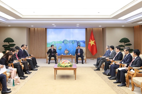 JBIC President expressed his admiration for Vietnam's efforts and successes in the current tough situation (Photo: VGP/Nhat Bac).