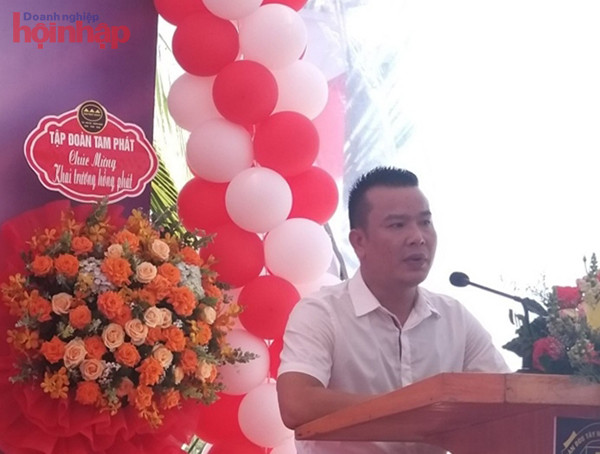 Ông Nguyễn Tuấn Anh - Chủ tịch Công ty cổ phần Bất động sản Tây Nguyên Gia Lai phát biểu tại lễ khai trương. Ảnh: Trần Thọ
