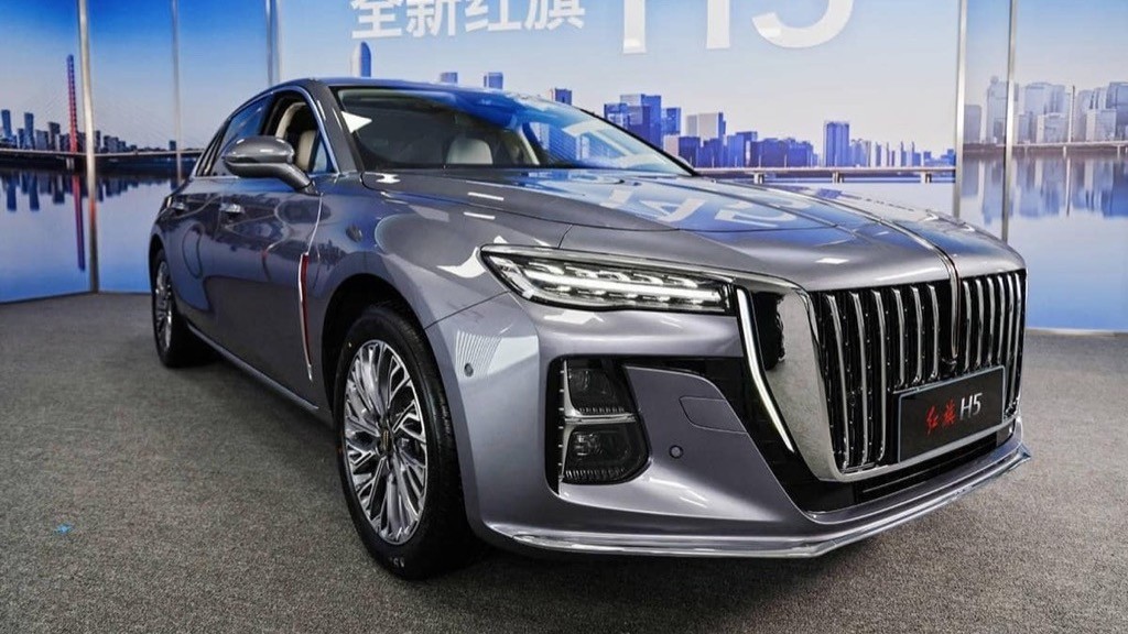 Ra mắt Hongqi H5 2022 thế hệ mới