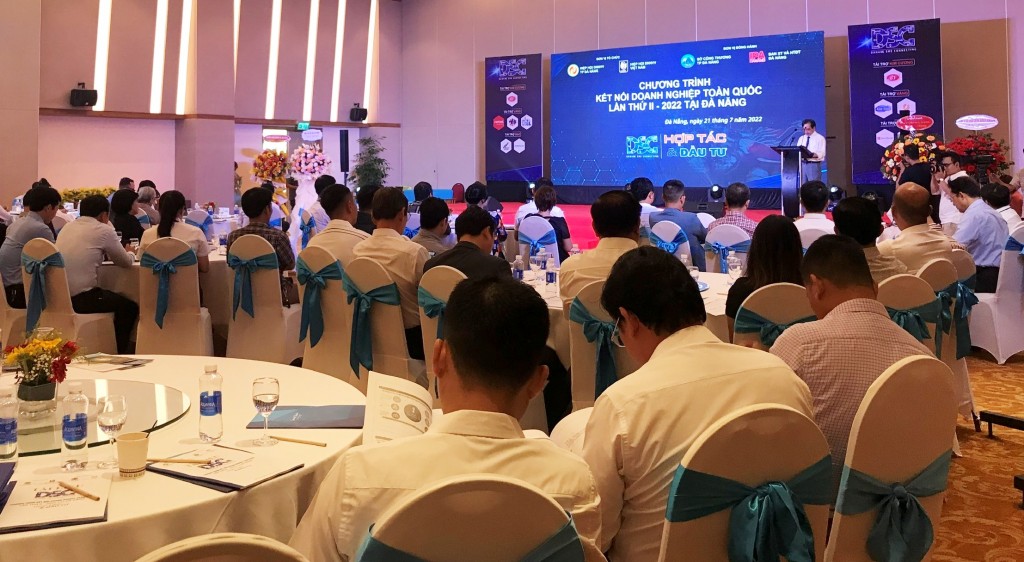 The program aims to connect the participation of more than 500 member enterprises throughout the country and representatives of commercial banks, investment and development funds, etc. belonging to the Business Associations of the provinces and cities. The program aims to connect the participation of more than 500 member enterprises throughout the country and representatives of commercial banks, investment and development funds, etc. belonging to the Business Associations of the provinces and cities.