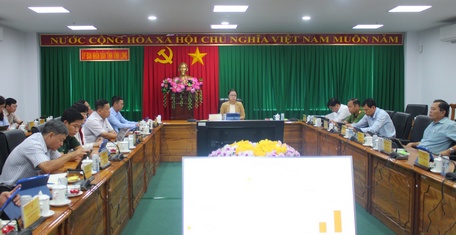 Cuộc họp trực tuyến tại điểm cầu tỉnh Vĩnh Long.