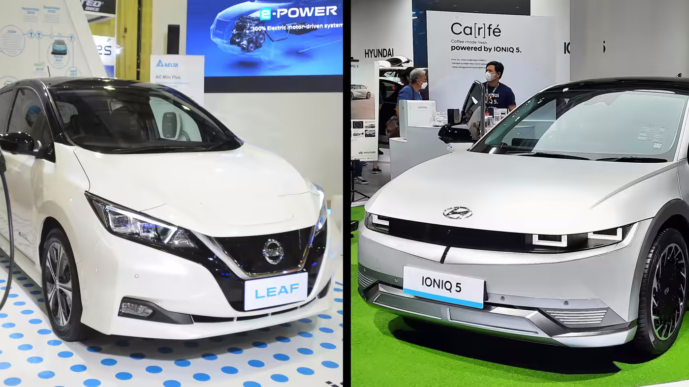Các nhà sản xuất ô tô Nhật Bản và Hàn Quốc như Nissan, bên trái và Hyundai, bên phải, đang tranh giành một phần thị trường xe điện Indonesia khi nước này đặt mục tiêu cắt giảm lượng khí thải carbon. (Nguồn ảnh của Getty Images và EPA / Jiji)