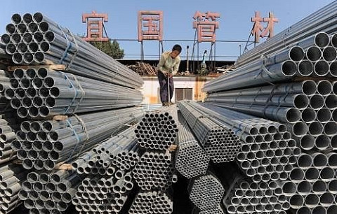 By the end of July, Vietnam had a trade deficit of nearly 2 million tons of iron