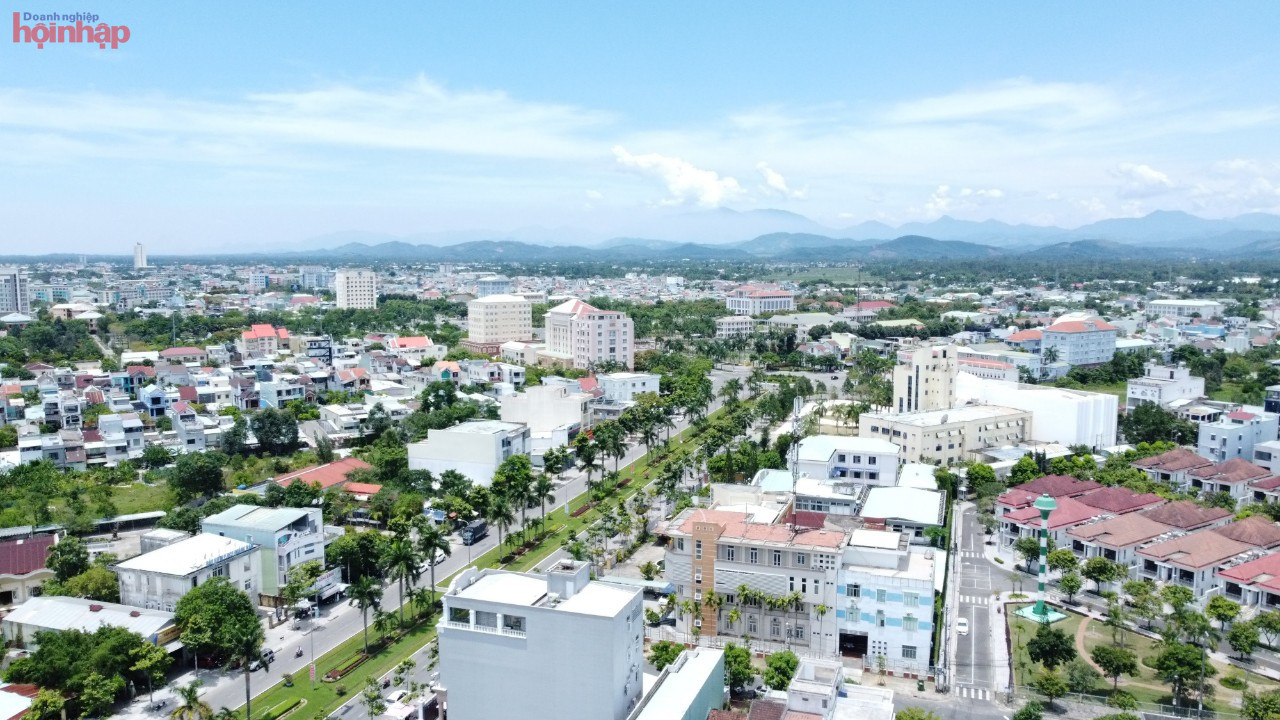 Dự kiến Đề án sáp nhập Tam Kỳ, Núi Thành, Phú Ninh sẽ được trình Quốc hội xem xét thông qua vào quý 2 năm 2023 và đến năm 2024 thì tiến hành sáp nhập.