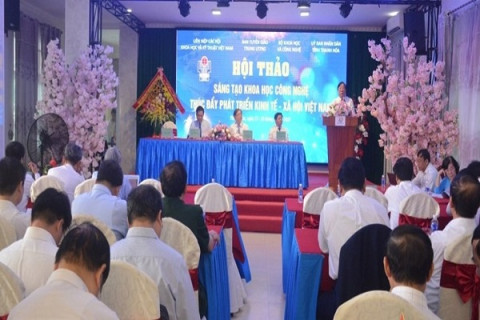 Thanh Hóa: Hội thảo “Sáng tạo khoa học- công nghệ thúc đẩy phát triển kinh tế- xã hội Việt Nam” thu hút sự quan tâm của các doanh nghiệp