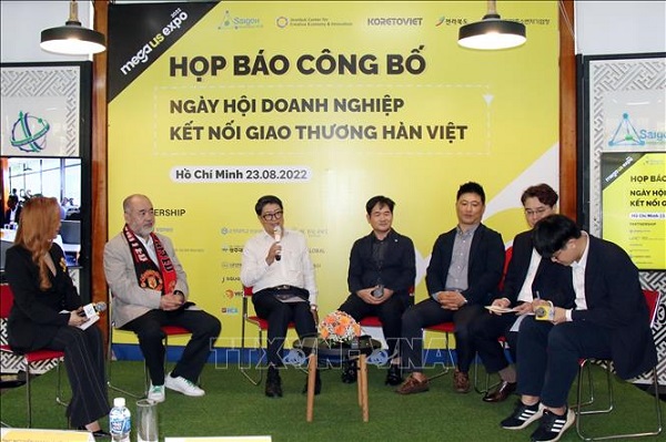 ọp báo công bố “Ngày hội Doanh nghiệp kết nối giao thương Hàn - Việt” - Mega Us Expo 2022 (Ảnh: TTXVN)