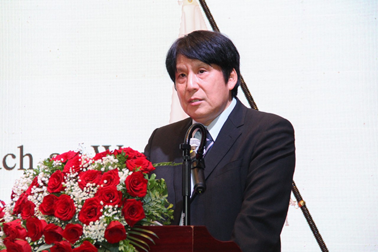 Ông Yakabe Yoshinori, Tổng lãnh sự Nhật Bản tại thành phố Đà Nẵng phát biểu tại buổi lễ