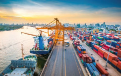 Thành phố Hồ Chí Minh đã thu hơn 1.076 tỷ đồng phí hạ tầng cảng biển