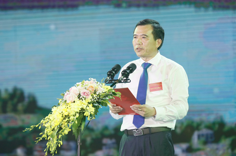 Bí thư Huyện uỷ Thanh Thuỷ Nguyễn Minh Tường phát biểu khai mạc