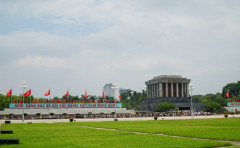 Dịp lễ 2/9, Hà Nội đón khoảng 422 nghìn lượt du khách với tổng thu gần 1.300 tỷ đồng