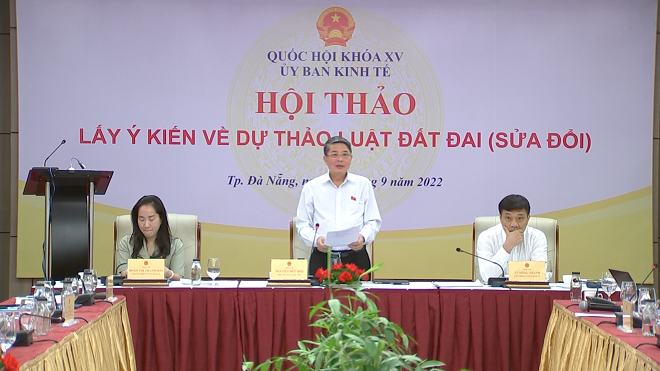 Phó Chủ tịch Quốc hội Nguyễn Đức Hải dự và phát biểu chỉ đạo hội thảo