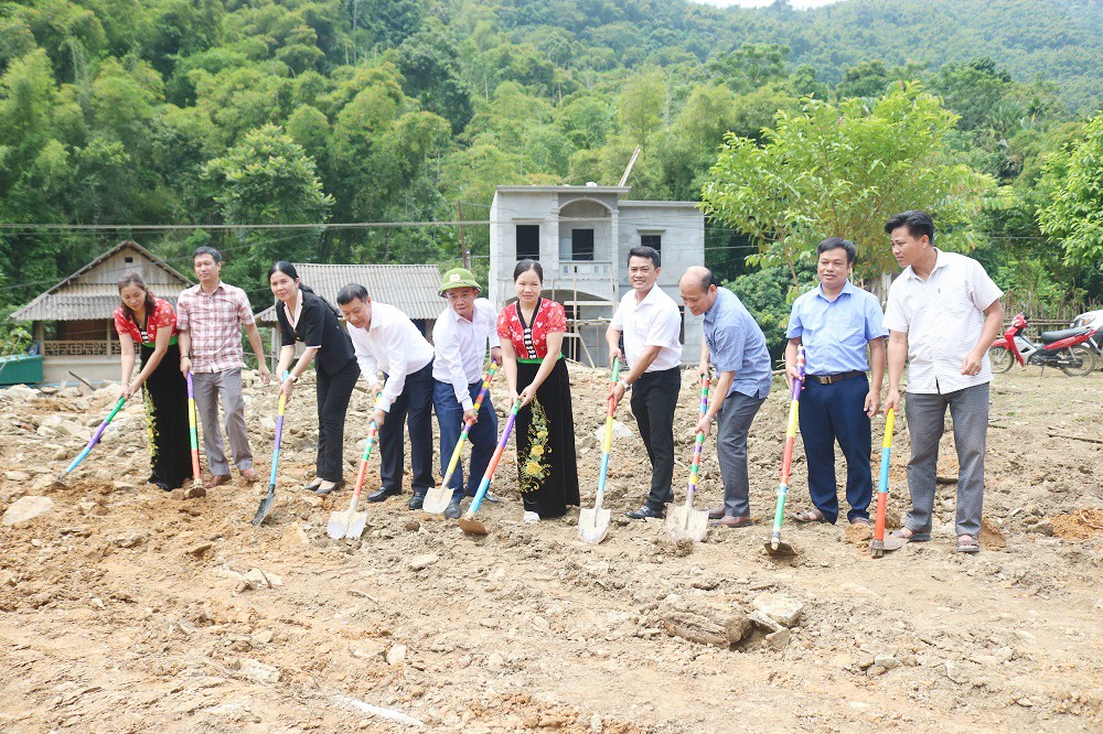 Lễ khởi công xây dựng điểm Trường Mầm non Bản Tai Giác, xã Phú Sơn, huyện Quan Hóa, tỉnh Thanh Hóa