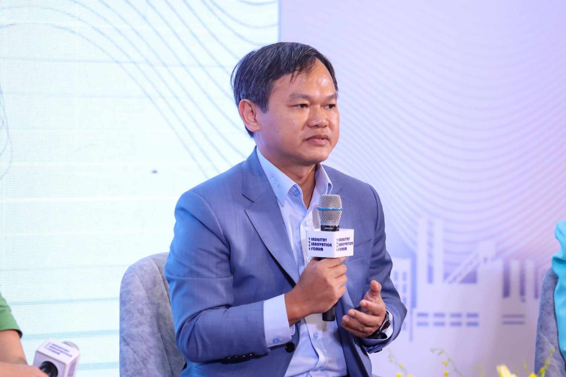 TS. Trần Viết Huân - Chủ tịch CIO Vietnam, CTO SonKim Group chia sẻ trong phiên thảo luận