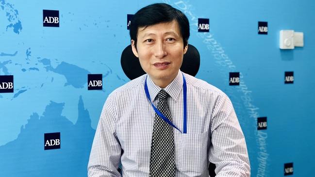 Ông Nguyễn Minh Cường, Chuyên gia kinh tế trưởng ADB tại Việt Nam: Việt Nam sẽ tiếp tục phục hồi những tháng cuối năm