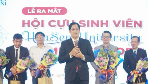 The President of the Hoa Sen University Alumni Association is Mai Linh Group, General Director of Information Technology