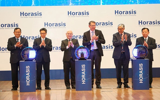 The event to launch the Horasis 2022 India Economic Cooperation Forum was attended by Deputy Prime Minister Vu Duc Dam and delegates.