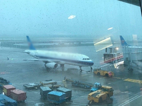 Typhoon No. 4 has forced airlines to change their travel arrangements