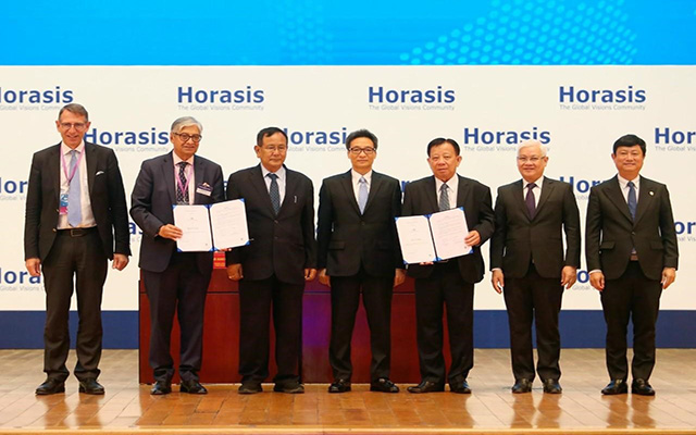 Tổng Công ty Becamex IDC và Liên đoàn Công nghiệp Ấn Độ ký kết biên bản ghi nhớ hợp tác dưới sụ chứng kiến của lãnh đạo 2 nước và tổ chức Horasis