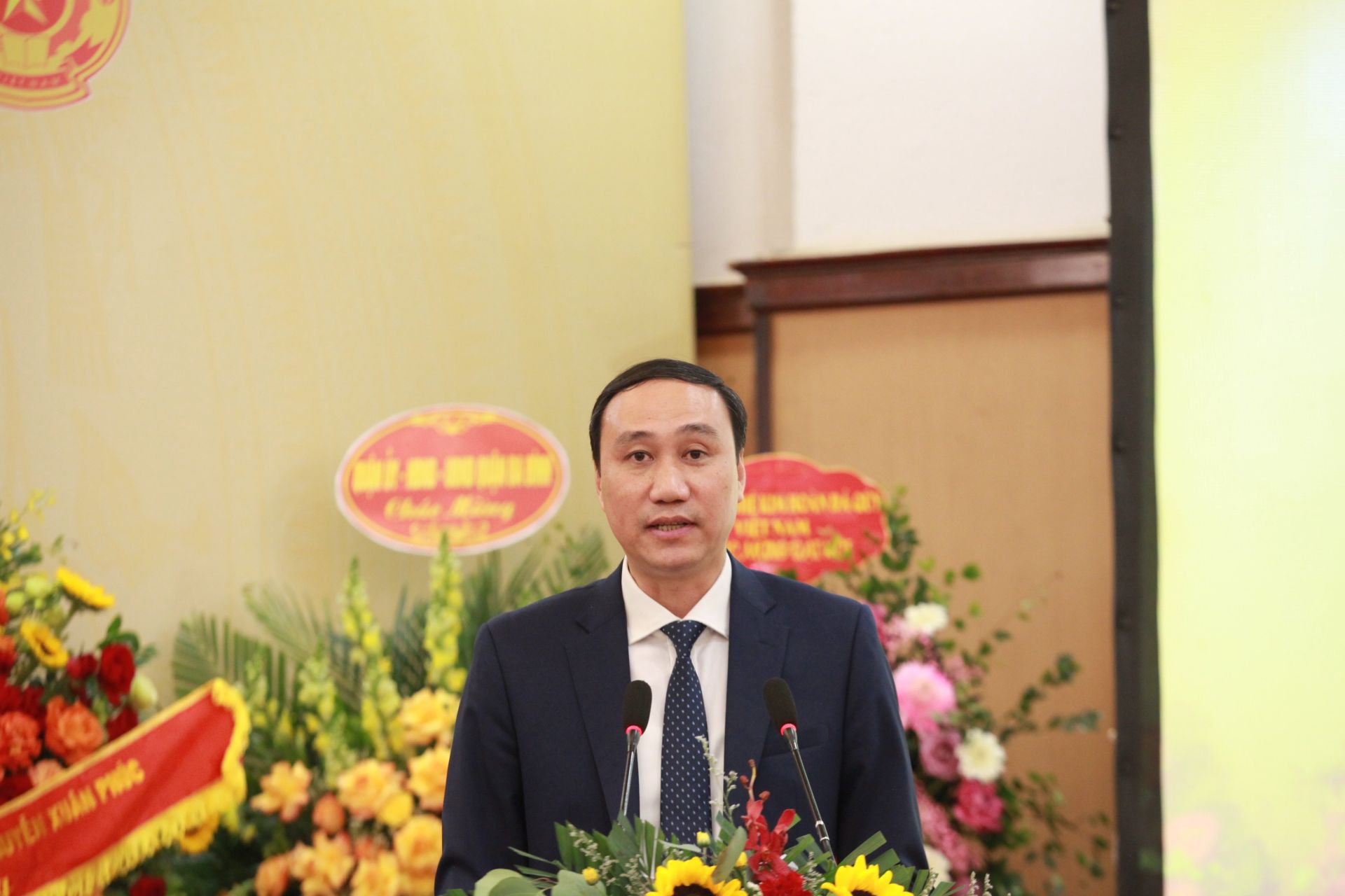 Phó Chủ tịch Ủy ban Mặt trận Tổ quốc Việt Nam Phùng Khánh Tài bày tỏ ghi nhận và chúc mừng Hiệp hội.