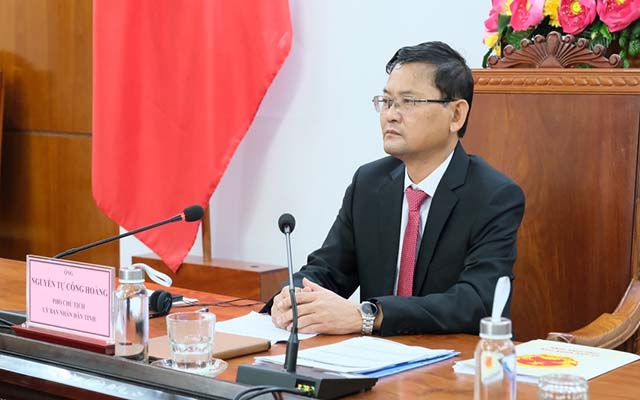 Ông Nguyễn Tự Công Hoàng – Phó Chủ tịch UBND tỉnh Bình Định phát biểu khai mạc hội nghị