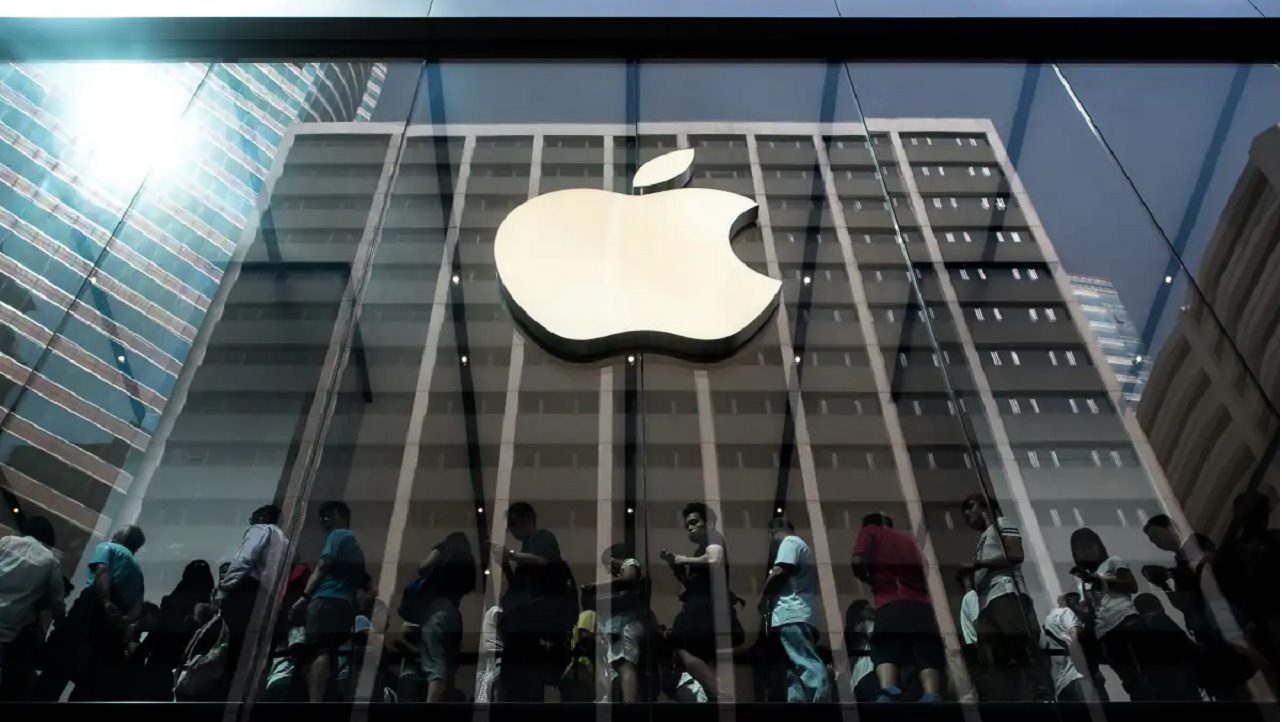 Apple là “bến đỗ an toàn" trong cơn bão bán tháo cổ phiếu công nghệ