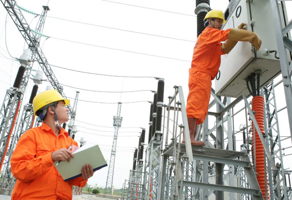 Việt Nam hụt hơn 13 tỷ kWh điện vào năm 2023