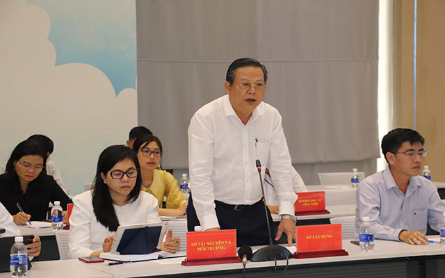Đại diện Sở Xây dựng tỉnh Bình Dương, ông Lê Quang Vinh, Trưởng phòng Quản lý nhà và Thị trường bất động sản