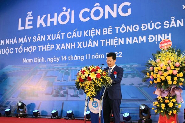Ông Trần Anh Dũng - Ủy viên Ban TVTU, Phó Chủ tịch Thường trực UBND tỉnh Nam Định phát biểu chỉ đạo tại Lễ khởi công