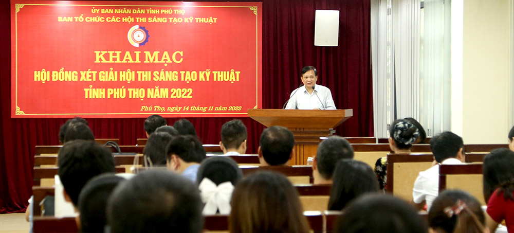 Quang cảnh buổi khai mạc