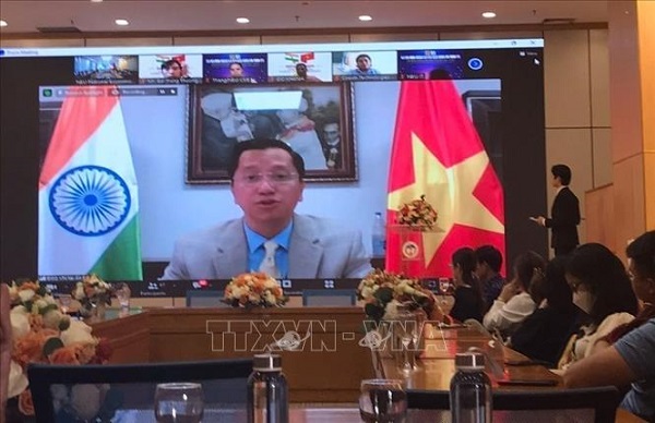 Đại sứ đặc mệnh toàn quyền Việt Nam tại Ấn Độ Nguyễn Thanh Hải phát biểu tại lễ khai mạc diễn đàn