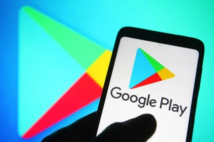 Google thuộc Alphabet Inc đã đạt được ít nhất 24 thỏa thuận với các nhà phát triển ứng dụng lớn nhằm ngăn họ cạnh tranh với cửa hàng ứng dụng Play Store của mình