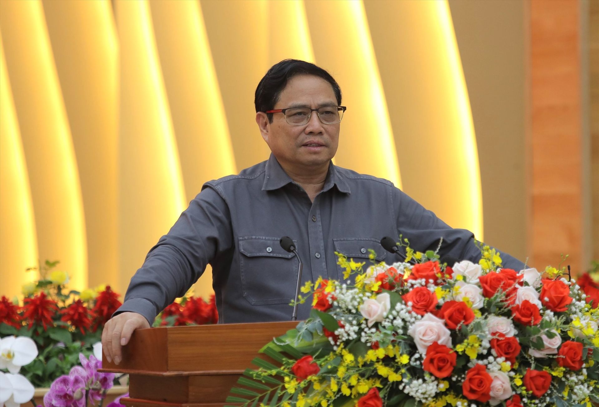 Thủ tướng Chính phủ Phạm Minh Chính phát biểu tại buổi làm việc. Ảnh Ga Mây