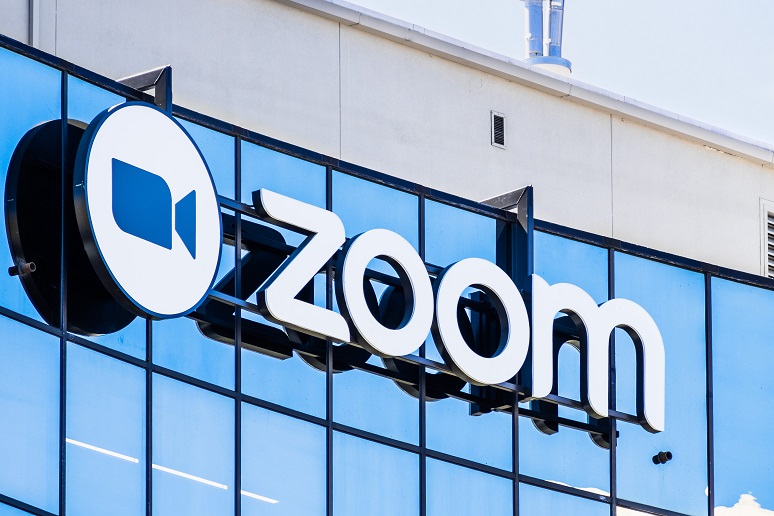 Zoom dự kiến doanh thu năm nay sẽ nằm trong khoảng từ 4,37 tỷ USD đến 4,38 tỷ USD.
