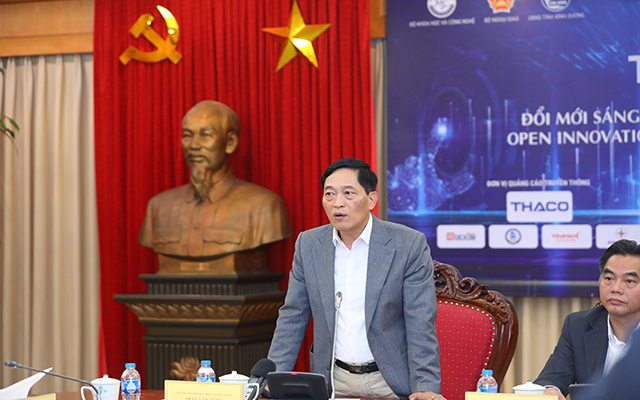 Thứ trưởng Bộ KH&CN Trần Văn Tùng phát biểu tại Buổi Họp báo