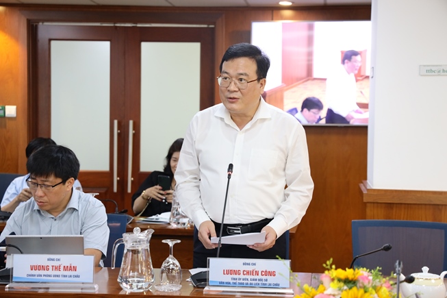 Giám đốc Sở Văn hóa, Thể thao và Du lịch tỉnh Lai Châu Lương Chiến Công thông tin về Tuần Văn hóa - Du lịch Lai Châu tại TPHCM năm 2022.