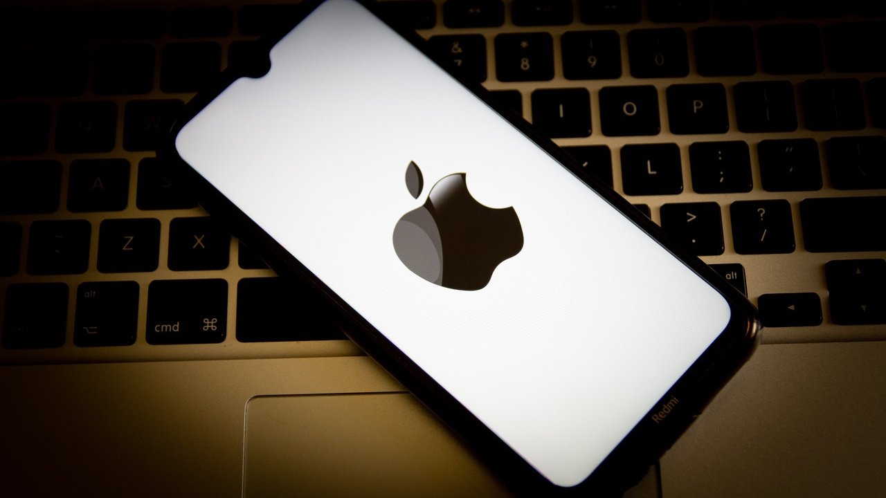 Apple bị tố lợi dùng Safari để độc quyền trên thị trường smartphone