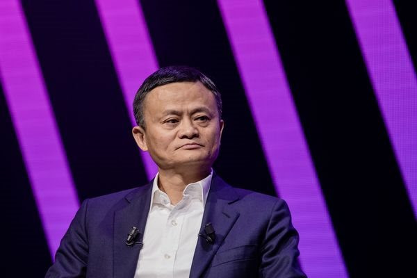 Từng là người giàu nhất Trung Quốc và là biểu tượng truyền cảm hứng cho giới trẻ nhưng chỉ vì những chỉ trích nhắm vào hệ thống quản lý tài chính tại quốc gia tỷ dân, Jack Ma dần đánh mất vị thế của mình.