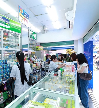 FPT Long Châu triển khai hàng loạt hoạt động và ưu đãi hấp dẫn trong tháng 12 nhằm tri ân khách hàng đã luôn tin tưởng chuỗi nhà thuốc.