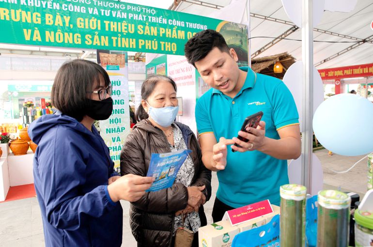 Phú Thọ: Hỗ trợ người dân, doanh nghiệp bắt nhịp với chuyển đổi số