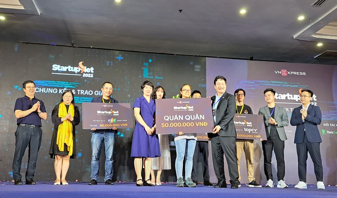 Quán quân và tốp 4 dự án giành giải Startup Việt 2022