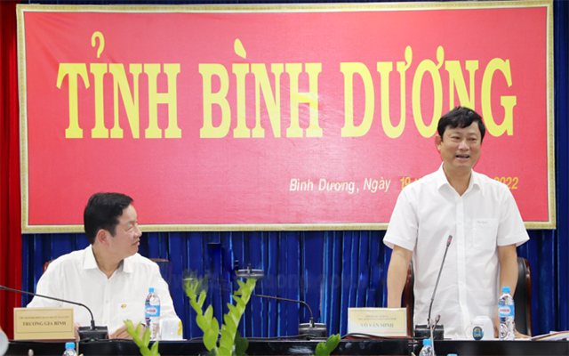 Ông Võ Văn Minh - Phó Bí thư Tỉnh ủy, Chủ tịch UBND tỉnh phát biểu tại buổi làm việc​
