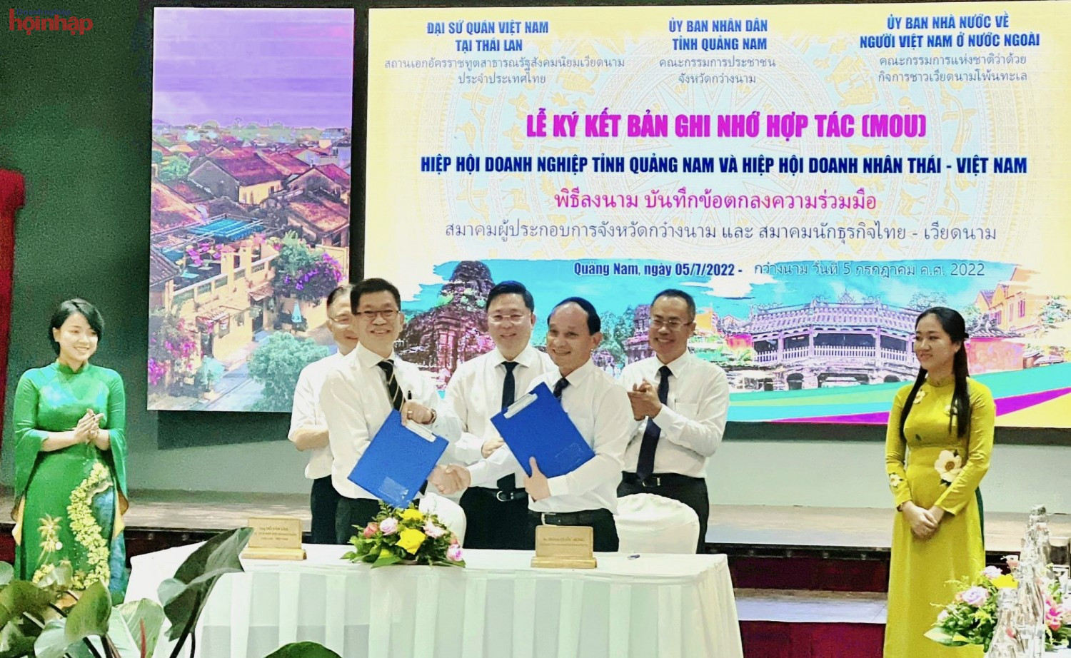 Tại Diễn đàn, Hiệp hội Doanh nghiệp Quảng Nam và Hiệp hội Doanh nhân Thái – Việt Nam đã cùng ký kết Bản ghi nhớ hợp tác kết nối doanh nghiệp Quảng Nam- Thái Lan