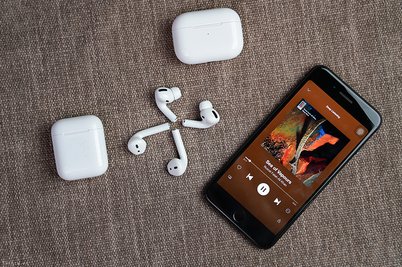 Các tai nghe của Apple trước đây thường trải dài từ các sản phẩm cao cấp AirPods Max cho đến người dùng phổ thông AirPods thường