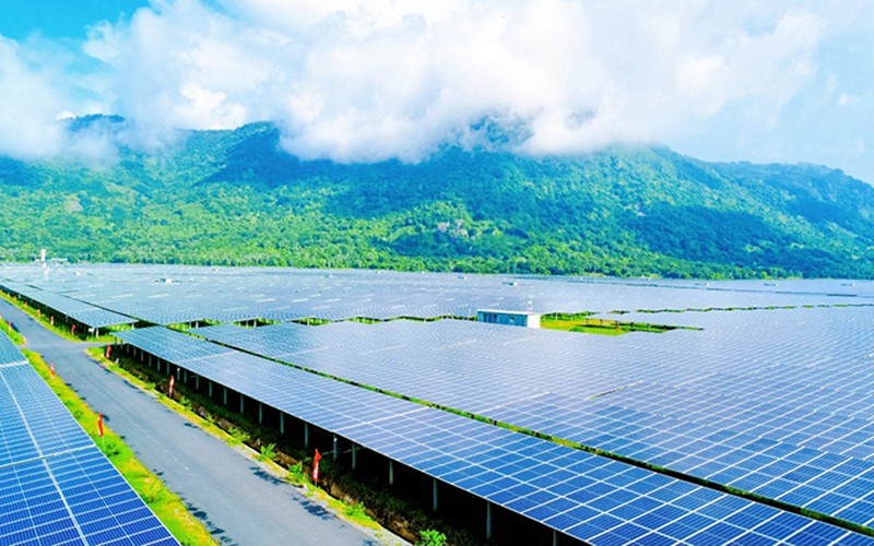 Majestic An Hao Solar Power Plant right at the foot of Cam Mountain