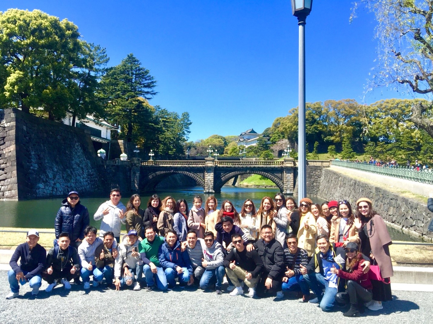 Tập thể CBNV Kim Oanh Group trong chuyến du lịch Nhật Bản