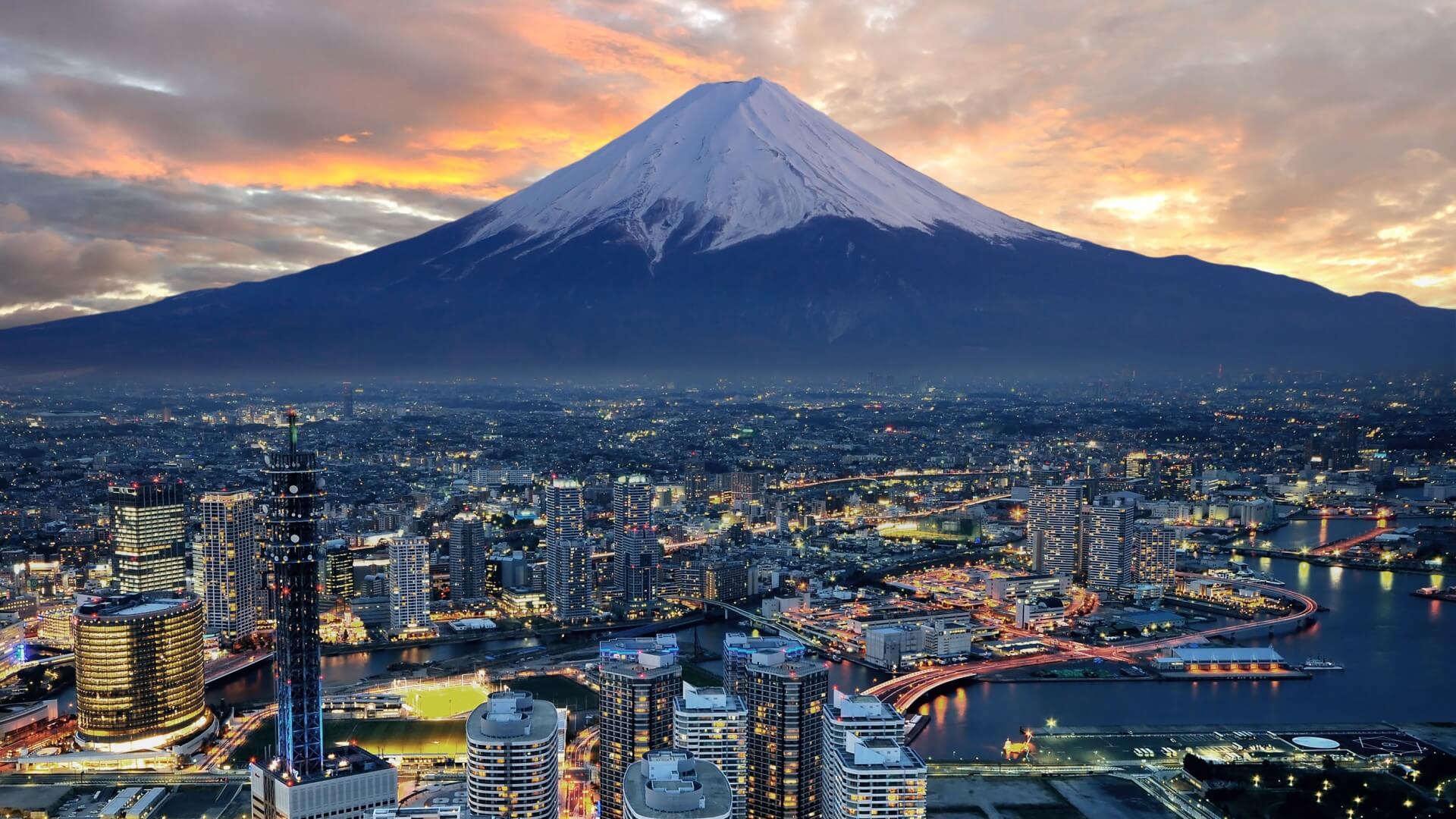 . Nhật Bản đang kỳ vọng với gói kích thích kinh tế toàn diện đang được thông qua