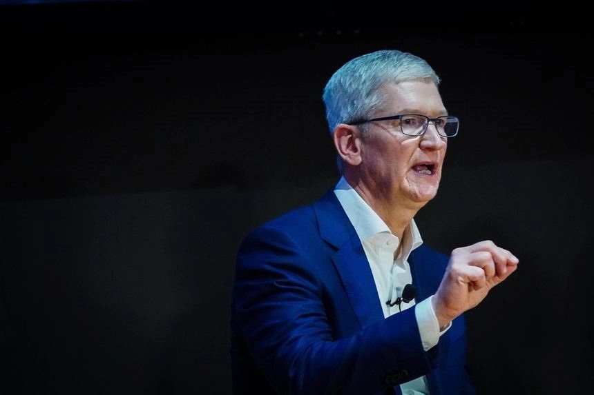 CEO Tim Cook của Apple